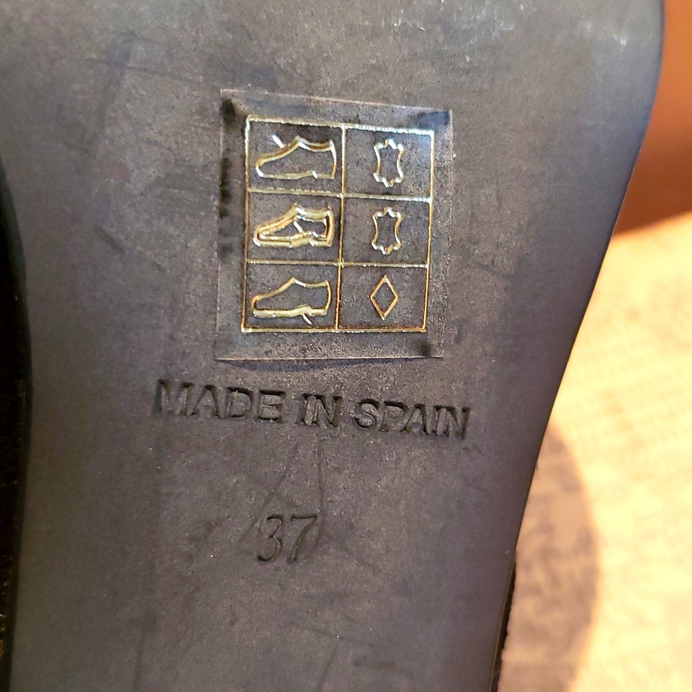 Free People NEW Pumps BLACK Leather Studs Shoes Women's 37 NWT - Picture 13 of 15